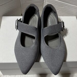 Vivaia silver Mary-Jane flats- Maria. EUC